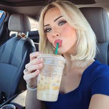 I love getting to work with the talented Chief Meteorologist Zach Holder!  -Tune in to WITN weekdays at 4pm and hang out with Zach and I today from  4-5:30! 😊