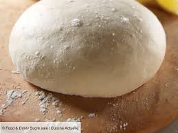 Recette Pate A Pizza Legere Et Rapide Ingredients 6 Personnes 1 Sachet De Levure De Boulangerie Traditionne Recette Pate A Pizza Pate A Pizza Recette Pate