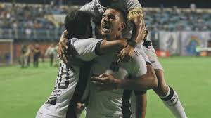 Moro em cidade pequena que tem coisas maravilhosas chama bambuí, mg. Saudades Do Ex Vasco No Ceara Galhardo Faz Seu Melhor Inicio De Brasileirao Goal Com