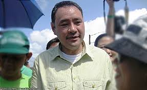 On monday offered himself as a potential running mate of davao city mayor sara duterte should the latter she decide to seek the presidency in. Icymi One Cebu Also Promised Gibo Teodoro 1m Votes In 2010 And Look Where He Ended Up