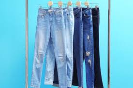 Konveksi celana jeans sudah berjamur puluhan tahun. 4 Model Celana Jeans Yang Akan Jadi Tren 2021 Halaman All Kompas Com