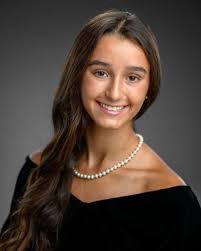 Karnival Krewe de Louisiane will present 12 seniors at ball