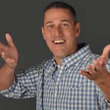 Jim Day takes over for 'Married with Microphones'