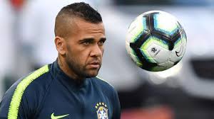 Football(@fitfootball), traluso ⚽(@traluso), user3527437828383(@footballmaster442), kevox(@kevoxsfc), jrfootball 🏽(@jr__football). Daniel Alves To Miss Comeback With Brazil With Knee Injury