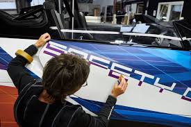 Shock horror, the i8 roadster isn't exactly a bargain. Bmw I8 Roadster Safety Car So Entstand Das Schnelle Unikat
