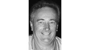 Bekki Welch's Instagram, Twitter & Facebook