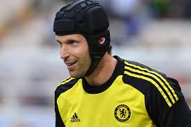Buy cheap fifa 14 coins: Chelsea Keeper Petr Cech Beim As Rom Im Gesprach