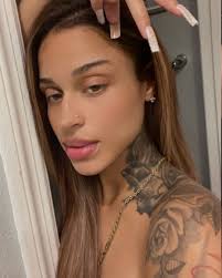 sharay 🌺 (@rivaskaylani) • Instagram photos and videos