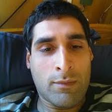 Listen to Sos un boton damas gratis ft flor de piedra