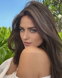 Niña, eres bella, soy de Santiago de Cuba