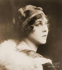 Manner Photos for Sale