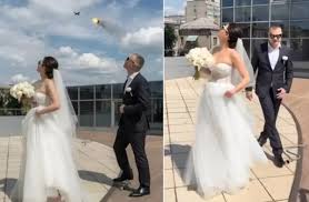 Drone russo é abatido e explode quando noivos posavam para fotos de casamento na Ucrânia