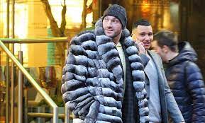 Maybe you would like to learn more about one of these? Tyson Fury W Naturalnym Futrze Za 36 Tys Warte Swojej Ceny