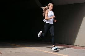 Roll recovery x emma coburn custom r8. Emma Coburn New Balance Fuelcell Tc 1920 The Pill Magazine