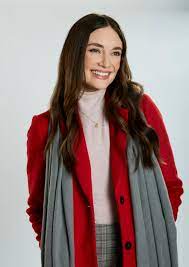 Mallory Jansen As Jennifer On On The 12th Date Of Christmas