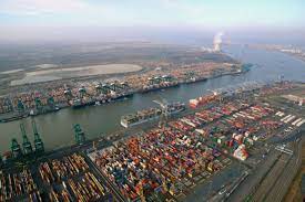 Antwerpen grundades runt år 800.genom staden flyter floden schelde. Belgien Antwerpen Weiter Auf Rekordkurs International Seehafen News Transport Die Zeitung Fur Den Guterverkehr Lkw Speditionen Fuhrpark Nutzfahrzeuge Verkehrspolitik Wirtschaft