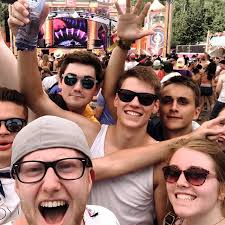 Every moment is special with the right people @tomorrowlan…