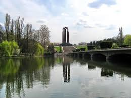 Mormântul ostaşului necunoscut a fost atunci strămutat la mausoleul de la mărăşeşti unde a rămas timp de aproape trei decenii. Carol Park Alchetron The Free Social Encyclopedia