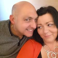 I'm looking for a nail tech, preferably home based. I'm a severe nail biter  so could understand if no one would work