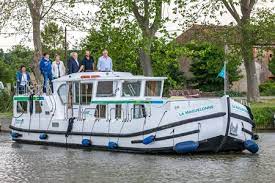 Ihr hausbootspezialist für hausboot urlaub in ganz europa & kanada. Penichette 1500 Fb Vermietung Boot Ohne Lizenz