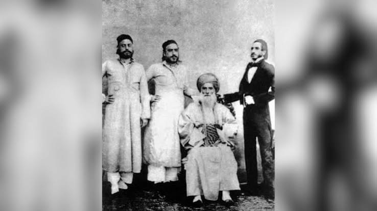 कौन है वह बंबइया, जो अफीम बेचकर बन गया चीन का सबसे अमीर और पावरफुल परिवार – Money9live