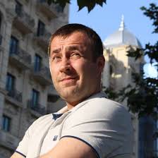 Pul ilə ziyalı donu alınmaz