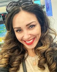 Elena Botero's Instagram, Twitter & Facebook