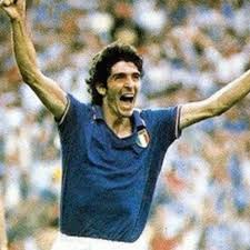 Ficha del encuentro de semifinales del mundial de fútbol de 1982 jugado entre las selecciones de polonia y italia con detalle de goles, jugadores titulares y suplentes, tarjetas y cambios. Paolo Rossi E Quella Magica Estate 1982 Vinse Il Mundial Con L Italia E Divenne Per Sempre Pablito
