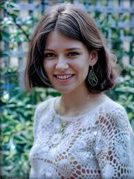 Can someone make this photo of my daughter into a moving photo?