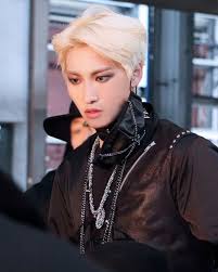 Sh Hala Hala Pretty Men Best Kpop Kpop Idol