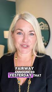 Spooky or festive? 🎃🍁👻🕷🕸There are so many different ways to transform  your porch during fall, it's hard to choose which inspo photo we love more!  Are you into more of the simple