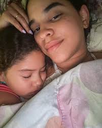 Increíblemente son 8 añitos ya mi ninaaaa hermosa🥺💜 Estoy muy feliz y  agradecida con Dios por permitirte cumplir un año más de vida🙏🏻 Mamá te  amaaa un montón que sigas creciendo y