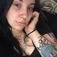 Beverly Mccormick (peaches42391)