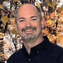 Ken Kuhlman's Instagram, Twitter & Facebook