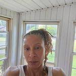 Casandra Goodwin's Instagram, Twitter & Facebook