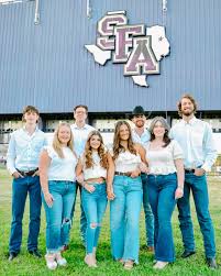 HOCOWEEK is only a couple of days away !! 💜Don't forget to vote Delta Zeta  & Sigma Tau Gamma for homecoming court !! 🪓🤩 Online voting opens tonight  at 5pm and closes