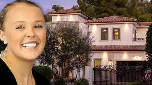 According to TMZ, Jason, Chrishell, & Omar have the listing for Jojo Siwa's  $4 Million Tarzana Mansion : r/SellingSunset