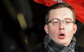 Robert Winnicki znika z polityki. Nie będzie kandydował do Sejmu