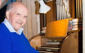 Tribute to Mullion church organist and Cornwall teacher Colin Cooper