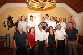 Die perfekte zahlungsart für alle, die was vorhaben. Verein Bewahrte Vorstandschaft Wiedergewahlt Tv Dingolfing E V Dingolfinger Halbmarathon Juniors Badminton Basketball Dukes Handball Jujutsu Leichtathletik Tischtennis Turnen Und Gymnastik Volleyball Fasching