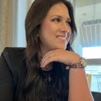 Eliana Acevedo's Instagram, Twitter & Facebook