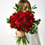 Flowers that Represent Love | Valentine's Day Flower Guide ...