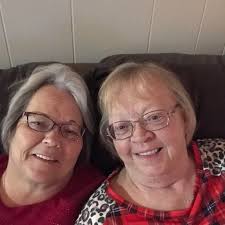 Are others having MMS issues?