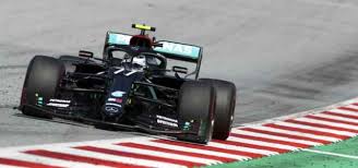 A no cavolo ci siamo dimenticati di togliere del gasolio. Diretta Formula 1 Prove Libere Live Streaming Video Mercedes Leader Nella Fp2