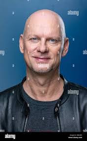 Thomas Karst's Instagram, Twitter & Facebook