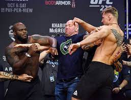 Watch: UFC heavyweight Derrick Lewis pulls off an insane last minute KO of  Alexander Volkov after losing the fight up till then!