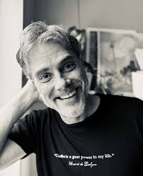 It is with great regret that I inform all former students of Fairview High  that Larry Dinkin passed away around September of 2013. Larry was a  graduated from Charles L. Loos in