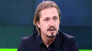 Tam adi ayhan akman olan futbolcu. Ayhan Akman Kimdir Ayhan Akman Kac Yasinda Nereli Ayhan Akman Hayati Ve Biyografisi Haberler