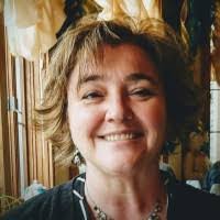 Aimee Ceccone's Instagram, Twitter & Facebook