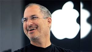 Apple computer hand-built by Steve Jobs to fetch 330,000 pounds